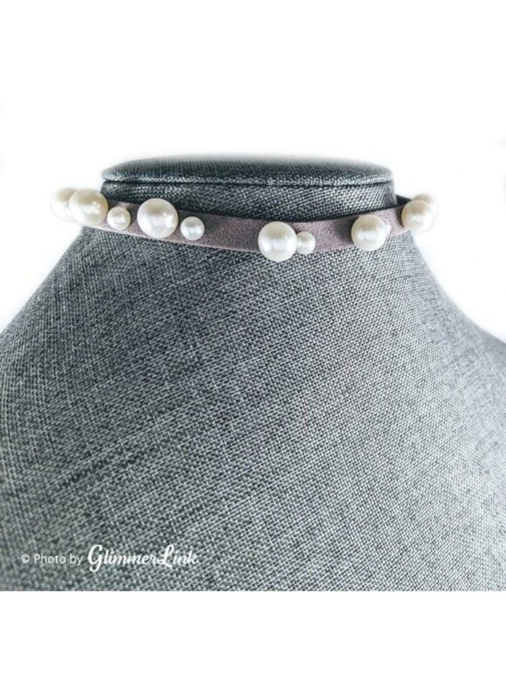Charming Charlie Faux Pearl Gray Suede Choker Necklace Gold Tone